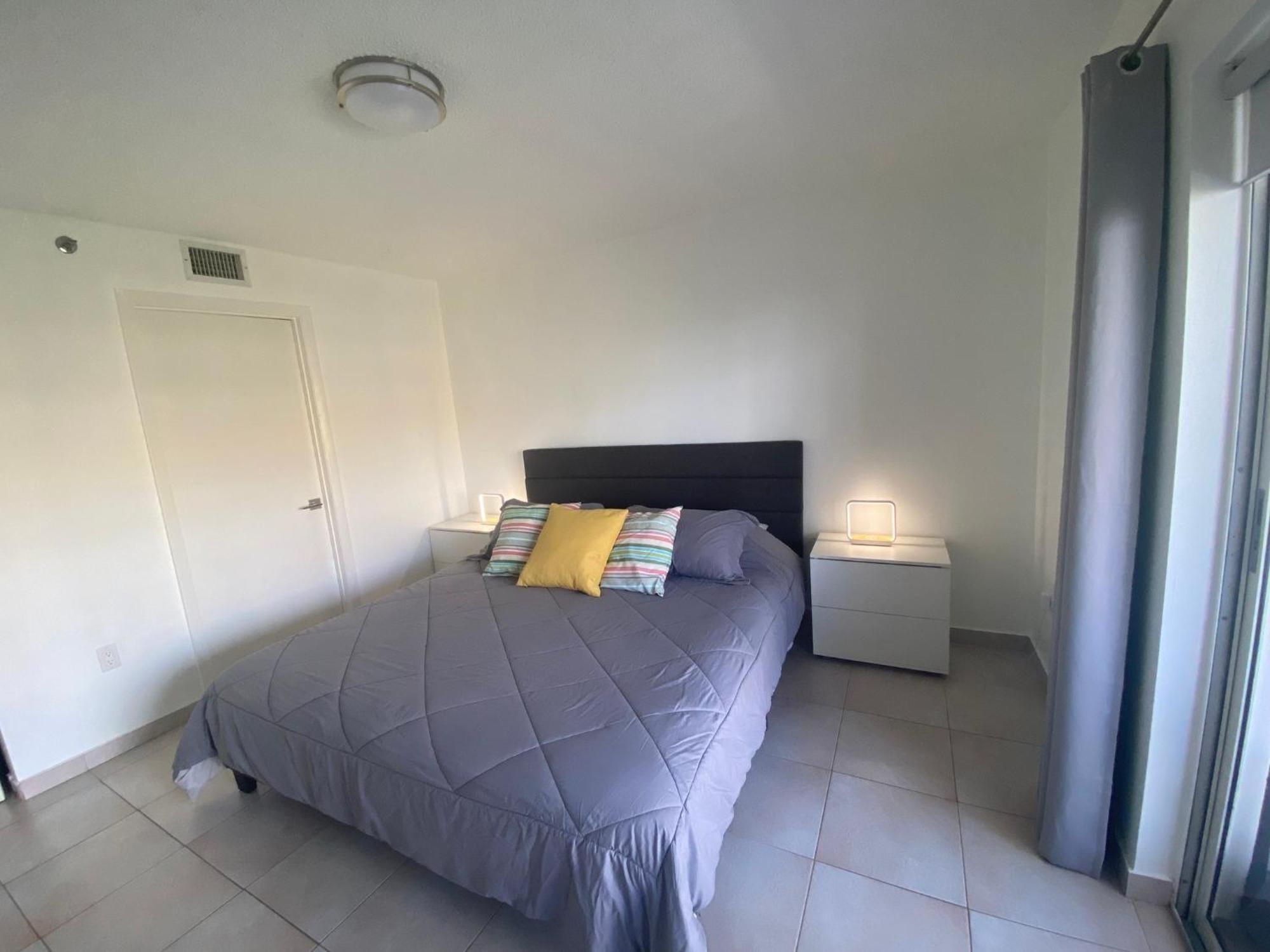 Le Frontenac Vila Sunny Isles Beach Exterior foto